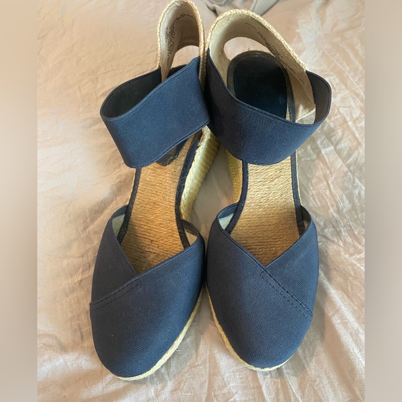 Ralph Lauren Shoes - Ralph Lauren navy espadrilles size 10 Charla style